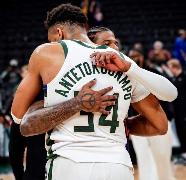 杰伦-格林爆发率队胜雄鹿 火箭球迷质疑乌度卡执