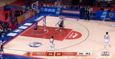 广东客场大胜广州，双外援爆发助球队逆转